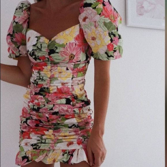 🆕NWT ✨ZARA✨ RUCHED PUFF SLLEVE MINI DRESS - Picture 9 of 9